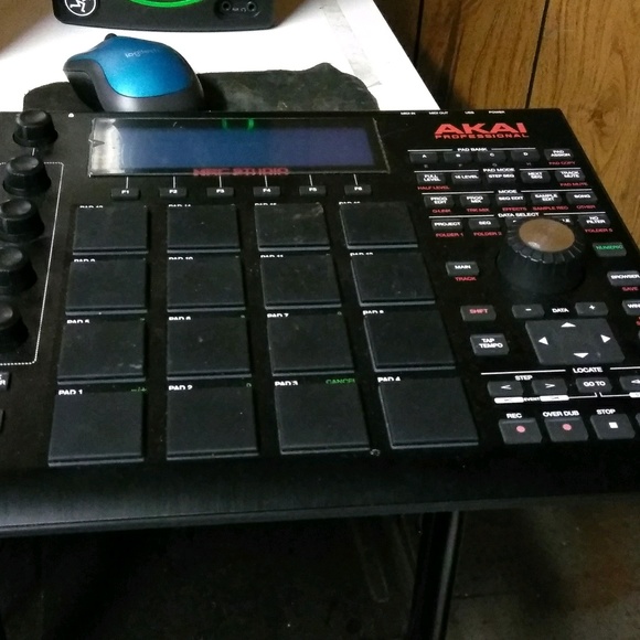 Meet your Posher, Dwayne - Picture 1 of 1